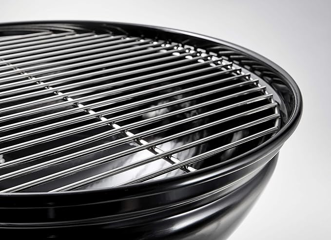 Weber Smokey Joe Charcoal Barbecue/Portable Design, Porcelain-Enamelled Lid & Bowl, 37 cm Cooking Surface, Black