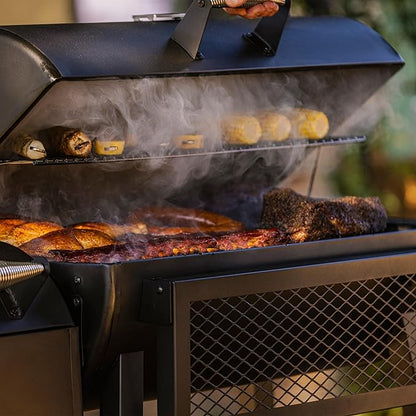Oklahoma Joe’s Laredo Series 1100 Charcoal Grill & Smoker