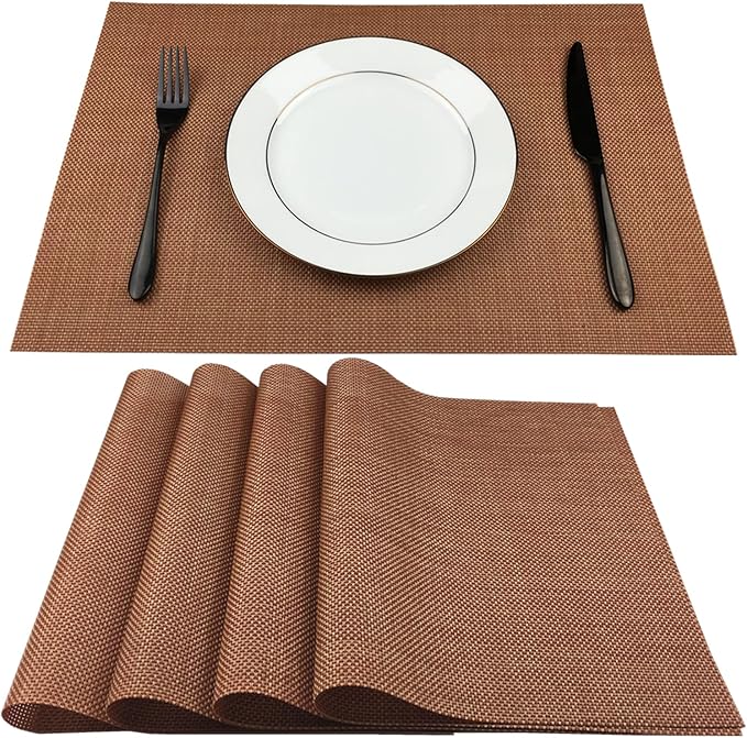 WAZAIGUR Placemats,Easy to Clean Crisscross Woven Vinyl Place Mats Durable Non-Slip Heat Resistant Table Mats,Placemats for Kitchen Table Set of 4,Rust Red