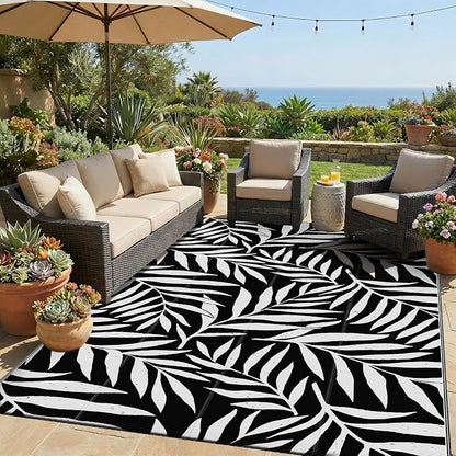 Smiry Outdoor Rug 5x8 ft Waterproof Reversible Leaf Mat, Black & White | Polypropylene Plastic Straw, Quick Drying, Lightweight Foldable, for Patio, Deck, RV Camping, Backyard and Indoor Outdoor Use
