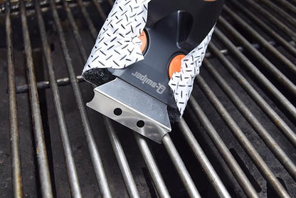 Proud Grill Q-Swiper XL BBQ Grill Brush Cleaner Set - 1 Long Grill Brush with Scraper & 40 Cleaning Wipes, Easy-Clean, Bristle & Wire Free, Grease & Grime Remover, Cleaner Kit for Outdoor Smoker