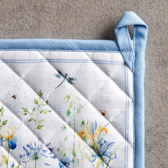 Maison d' Hermine Pot Holders 100% Cotton Heat Resistant Potholders 8" x 8" Hot Pads with Loop BBQ Cooking Baking Hotel Farmhouse Kitchen Handling Hot Pans Spring Summer (Pack of 2, Fleurs De Mai)