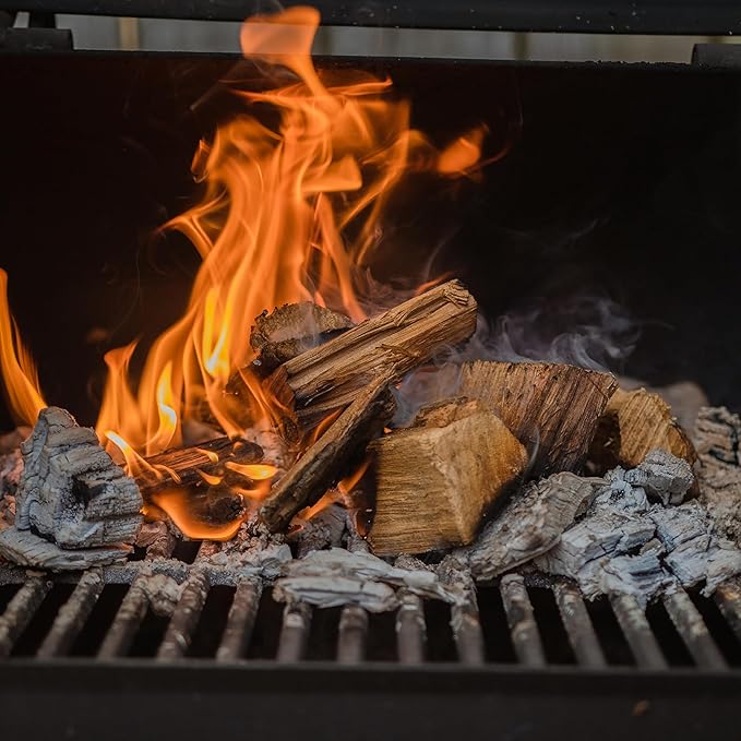 Fire & Flavor Premium All-Natural Oak Wood Smoking Chunks, Sweet, Moderately Smoky Flavor for Use with Pork & Ribs, All Meats, Great for Charcoal Grills and Smokers, USA Made