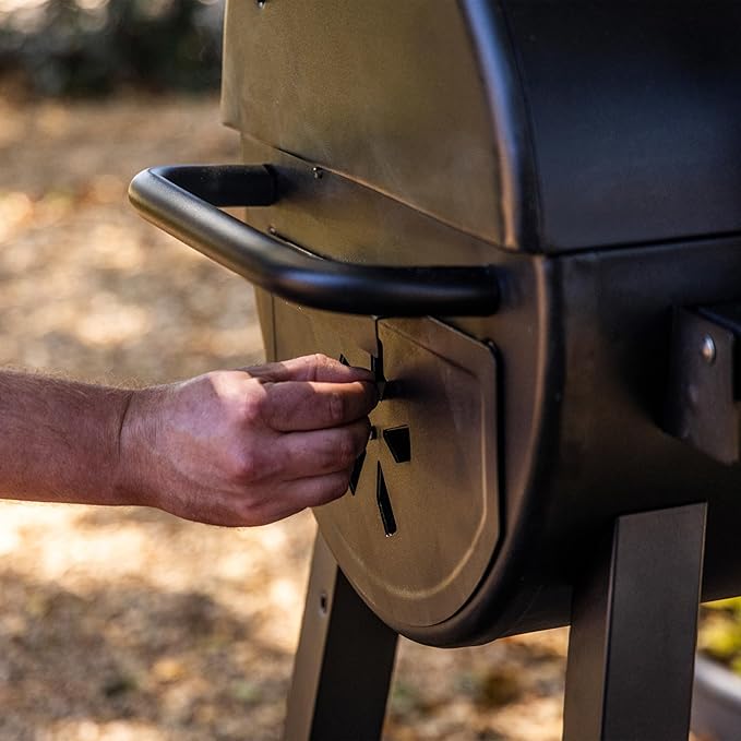 Oklahoma Joe’s Laredo Series 900 Charcoal Grill & Smoker