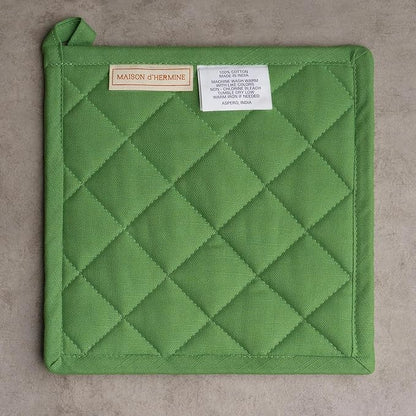Maison d' Hermine Pot Holders 100% Cotton Heat Resistant Potholders 8" x 8" Hot Pads with Loop BBQ Cooking Baking Hotel Farmhouse Kitchen Handling Hot Pans Spring Summer (Pack of 1, Basse Cour)