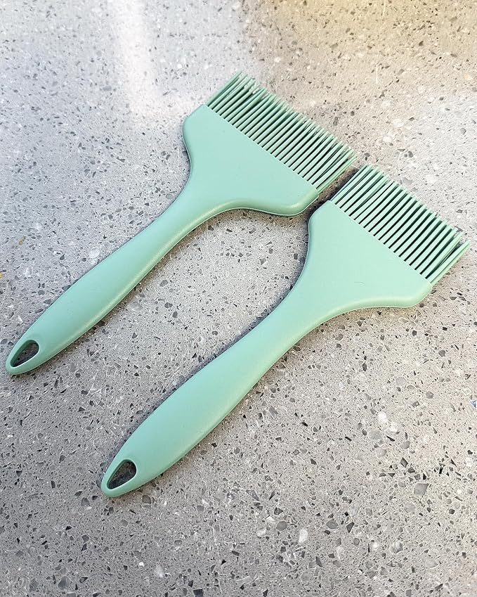 2Pcs Silicone Basting Pastry Brush - Heat Resistant Cooking Brushes Food Brush for Oil, Sauce, BBQ, Baking Outdoor Grill Dishwasher Safe – Green