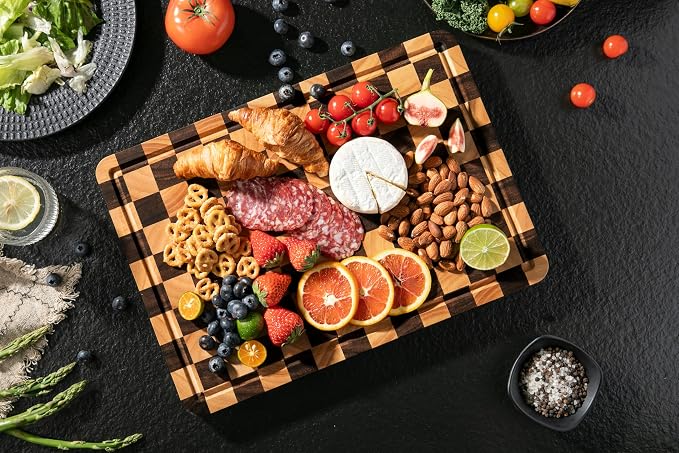 Cutting Boards for Kitchen, Checkered Cutting Board, 1.2" Thick | 16.5" x 11.6" Walnut Wood Chopping Board with Juice Groove&Handle, Double-sided Butcher Block for Prep&Serving with Gift Box