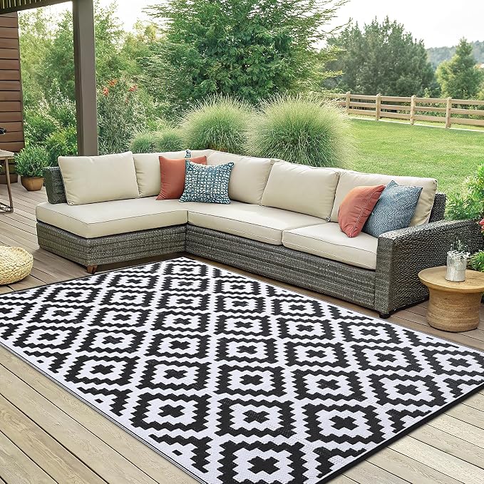 Smiry Outdoor Rug 6x9 ft Waterproof Reversible Boho Mat, Black & White | Polypropylene Plastic Straw, Quick Drying, Lightweight Foldable, for Patio, Deck, RV Camping, Backyard and Indoor Outdoor Use