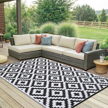 Smiry Outdoor Rug 6x9 ft Waterproof Reversible Boho Mat, Black & White | Polypropylene Plastic Straw, Quick Drying, Lightweight Foldable, for Patio, Deck, RV Camping, Backyard and Indoor Outdoor Use