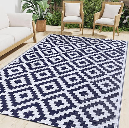 Smiry Outdoor Rug 5x8 ft Waterproof Reversible Boho Mat, White & Navy | Polypropylene Plastic Straw, Quick Drying, Lightweight Foldable, for Patio, Deck, RV Camping, Backyard and Indoor Outdoor Use