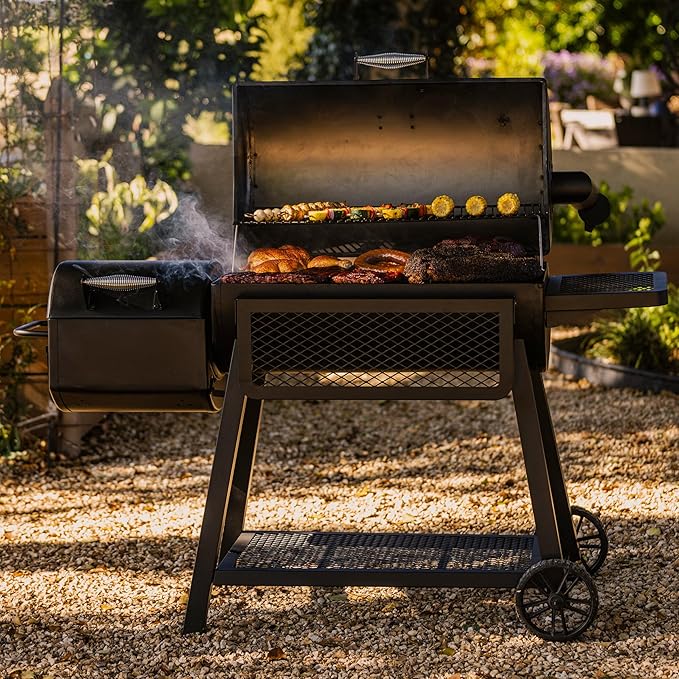 Oklahoma Joe’s Laredo Series 1100 Charcoal Grill & Smoker