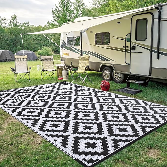 Smiry Outdoor Rug 8x10 ft Waterproof Reversible Boho Mat, Black & White | Polypropylene Plastic Straw, Quick Drying, Lightweight Foldable, for Patio, Deck, RV Camping, Backyard and Indoor Outdoor Use
