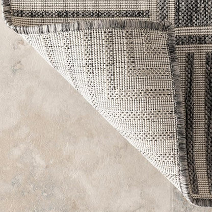 nuLOOM Asha Grey Bordered Power Loomed Indoor/Outdoor Area Rug, 8' x 10'