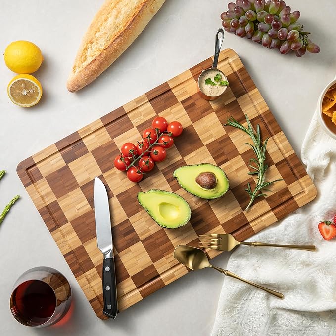 Bamboo Cutting Boards for Kitchen, End Grain Wood Cutting Board with Juice Grooves & Handles, Charcuterie Checkered Chopping Board Thick Butcher Block Serving Tray with Gift Box, 16.5"×11.6"× 1"