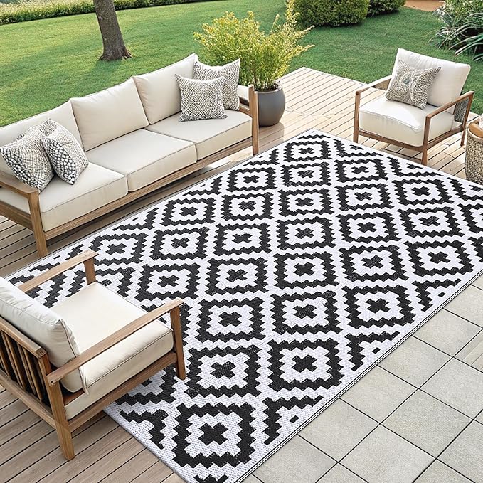 Smiry Outdoor Rug 9x18 ft Waterproof Reversible Boho Mat, Black & White | Polypropylene Plastic Straw, Quick Drying, Lightweight Foldable, for Patio, Deck, RV Camping, Backyard and Indoor Outdoor Use