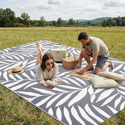 Smiry Outdoor Rug 5x8 ft Waterproof Reversible Leaf Mat, Grey & White | Polypropylene Plastic Straw, Quick Drying, Lightweight Foldable, for Patio, Deck, RV Camping, Backyard and Indoor Outdoor Use