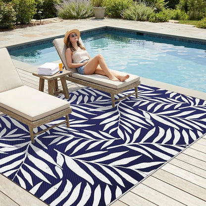 Smiry Outdoor Rug 5x8 ft Waterproof Reversible Leaf Mat, Navy & White | Polypropylene Plastic Straw, Quick Drying, Lightweight Foldable, for Patio, Deck, RV Camping, Backyard and Indoor Outdoor Use