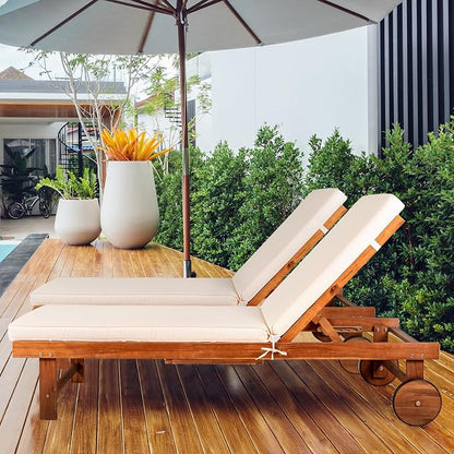 JONATHAN Y Seabrook 23.62" x 68.9" Acacia Wood Outdoor Chaise, Light Brown | 5-Position Adjustable Back, Ivory Polyester Cushion, Pull-Out Side Table, Built-In Wheels, 600lb Capacity, Modern Coastal