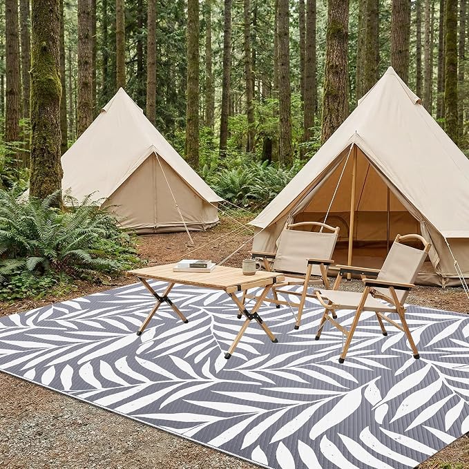 Smiry Outdoor Rug 5x8 ft Waterproof Reversible Leaf Mat, Grey & White | Polypropylene Plastic Straw, Quick Drying, Lightweight Foldable, for Patio, Deck, RV Camping, Backyard and Indoor Outdoor Use