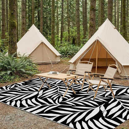 Smiry Outdoor Rug 5x8 ft Waterproof Reversible Leaf Mat, Black & White | Polypropylene Plastic Straw, Quick Drying, Lightweight Foldable, for Patio, Deck, RV Camping, Backyard and Indoor Outdoor Use