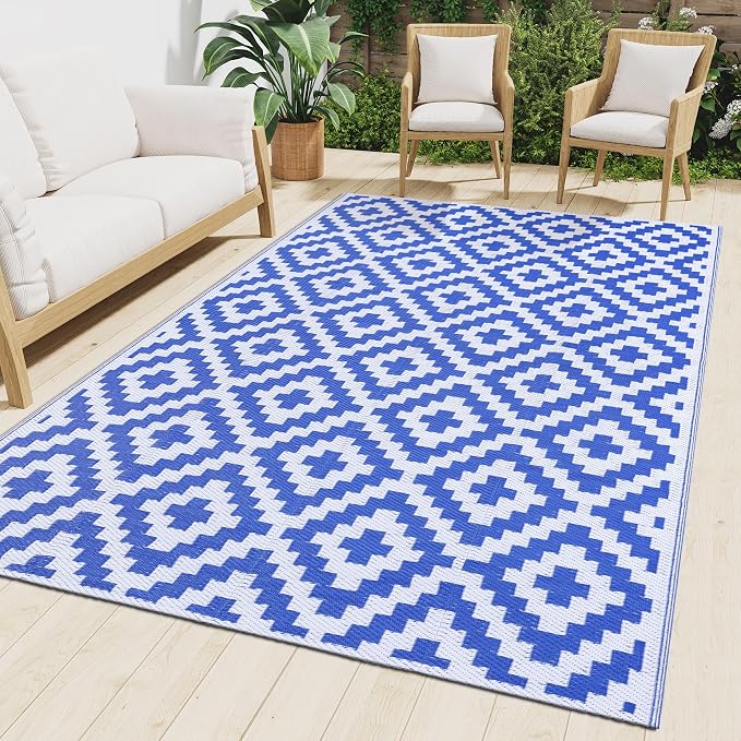 Smiry Outdoor Rug 4x6 ft Waterproof Reversible Boho Mat, White & Blue | Polypropylene Plastic Straw, Quick Drying, Lightweight Foldable, for Patio, Deck, RV Camping, Backyard and Indoor Outdoor Use