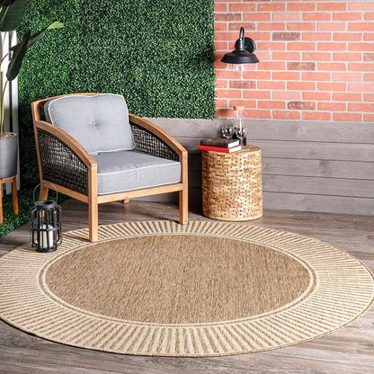 nuLOOM Asha Light Brown Bordered Indoor/Outdoor Area Rug, 8' Round