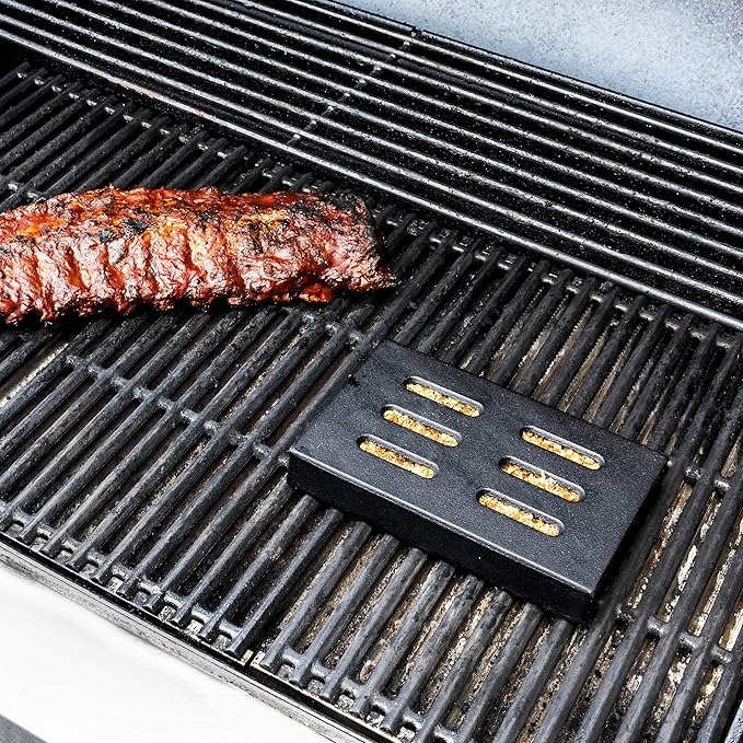 Char-Broil Cast Iron Smoker Box - 4184804P06