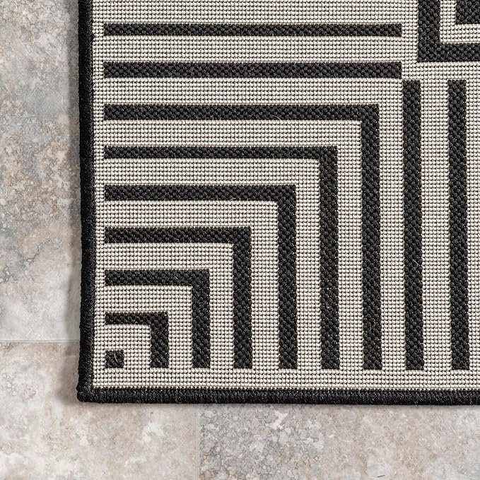 Nuloom Asha Black/Ivory, 9'6" x 12', Casual, Striped Border, Soft and Cozy, High Traffic, Stain Resistant, Easy Clean, Durable Area Rug for Indoor/Outdoor Patio, Deck, Porch, Garden, Courtyard