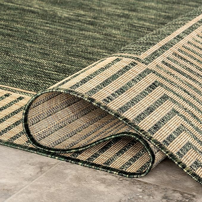 nuLOOM Asha Green Bordered Power Loomed Indoor/Outdoor Area Rug, 4' x 6'