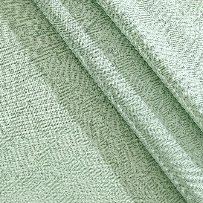 Newbridge Napa Leaf Sage Green Vinyl Flannel Backed Tablecloth, 60 x 120 Inch Rectangle, Hotel Quality Waterproof Indoor Outdoor Table Cover for Kitchen, Patio, Dining, BBQ