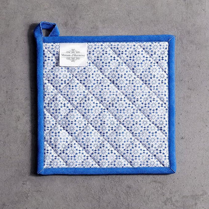 Maison d' Hermine Pot Holders 100% Cotton Heat Resistant Potholders 8" x 8" Hot Pads with Loop BBQ Cooking Baking Hotel Farmhouse Kitchen Handling Hot Pans Spring Summer (Pack of 2, Passiflora)